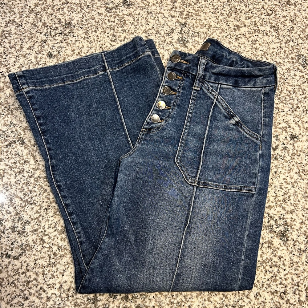 Kut from the Kloth Meg High-Waist Button Front Wide-Leg Jeans - Size 6